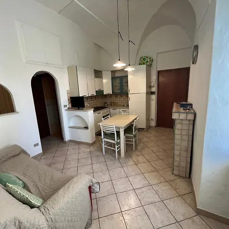 Trilocale In Centro - Vista Mare Appartement *